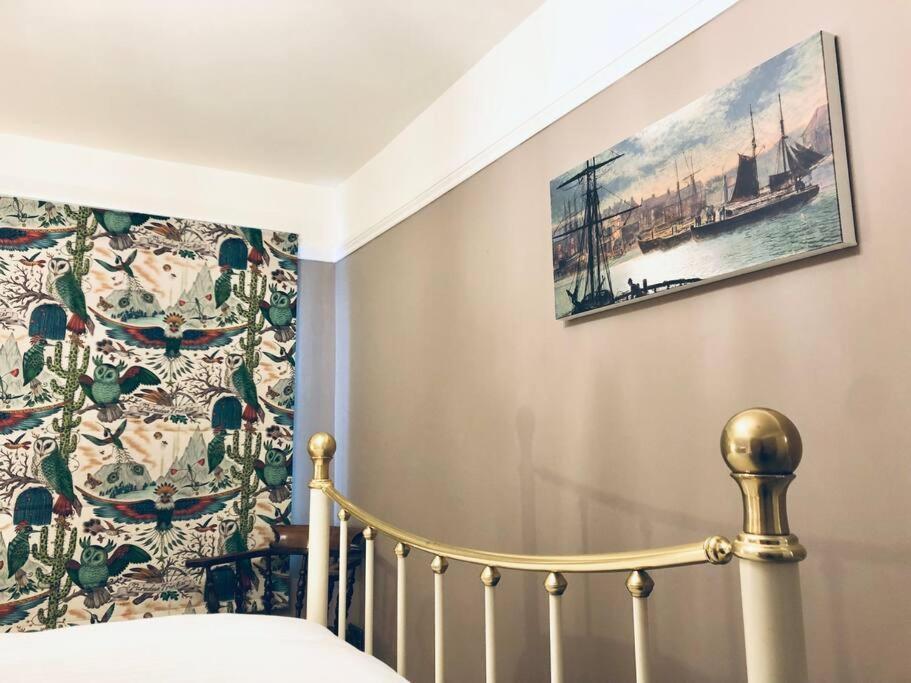 The Pirate'S Palace, Whitby - Elegant, Comfy, Fun Exterior foto